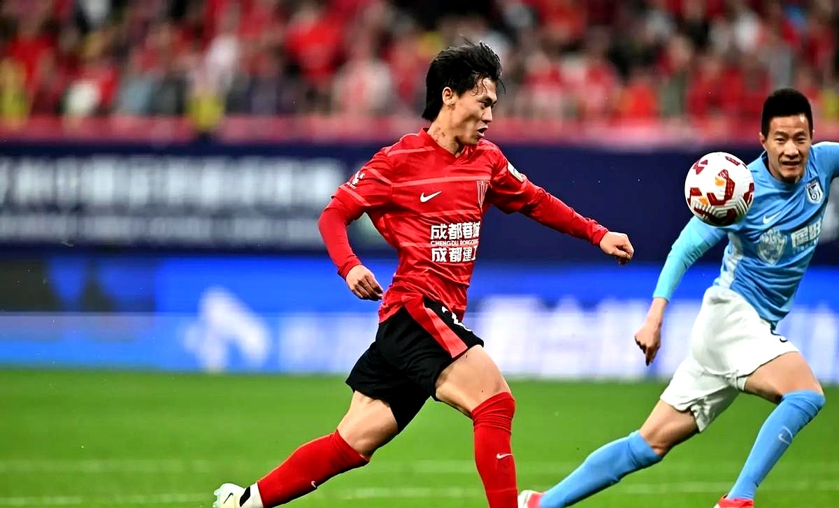 包含北京中赫国安客场轻松击败上海申花,稳坐榜首的词条 包含北京中赫国安客场轻松击败上海申花,稳坐榜首的词条